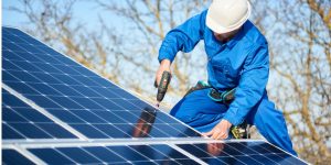 Installation Maintenance Panneaux Solaires Photovoltaïques à Pradettes